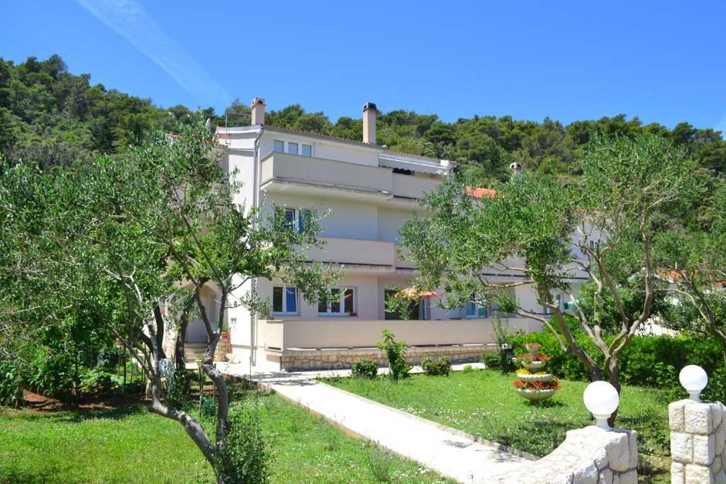 Rooms Marijana Kampor Exterior photo